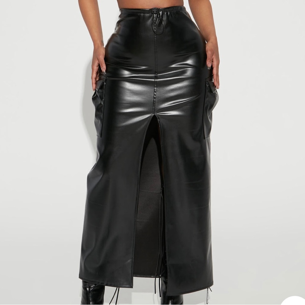 $15 FAUX SKIRT